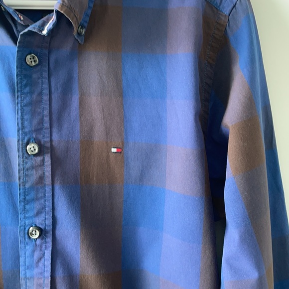 Tommy Hilfiger Shirt - Picture 3 of 5